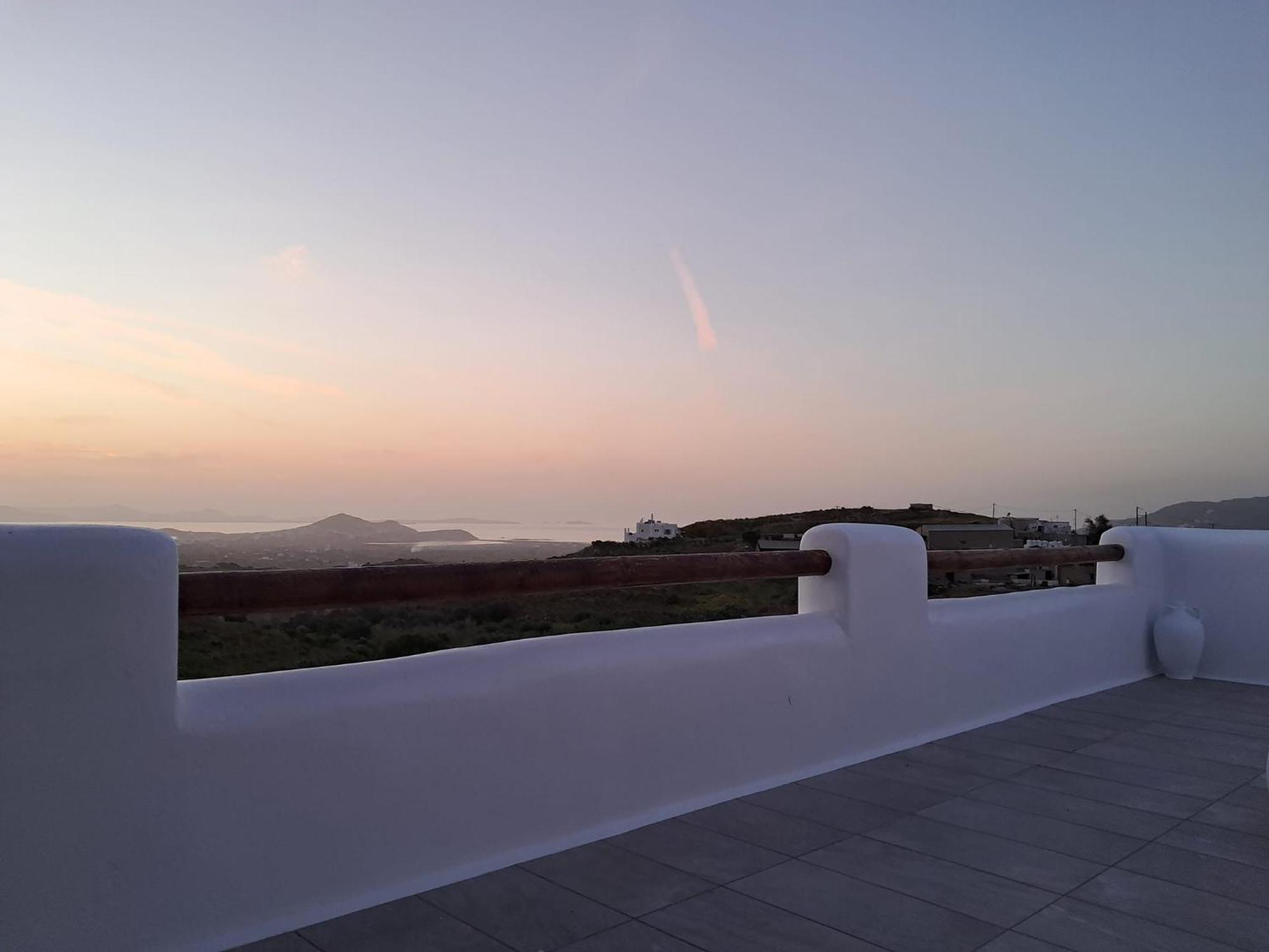 Ariadne'S Crown Luxury Suites With Private Pool Vívlos Extérieur photo