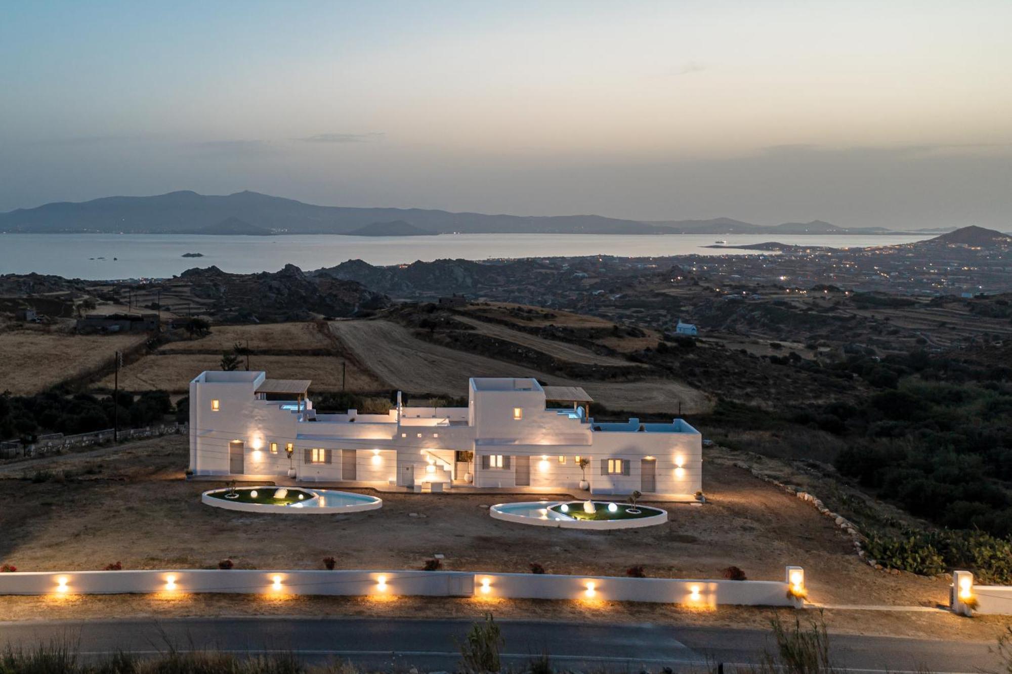 Ariadne'S Crown Luxury Suites With Private Pool Vívlos Extérieur photo