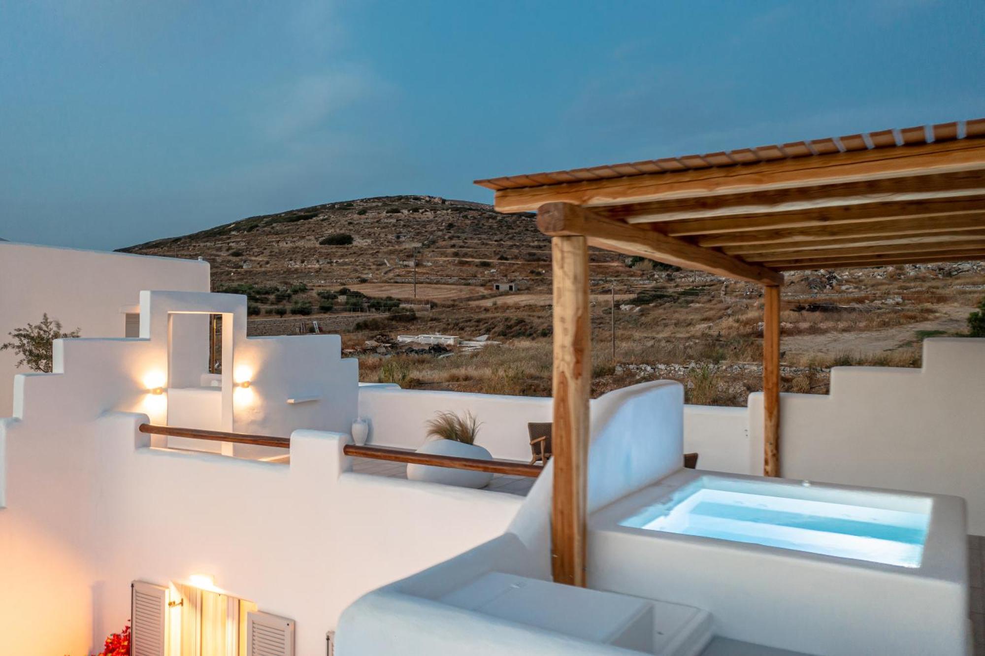 Ariadne'S Crown Luxury Suites With Private Pool Vívlos Extérieur photo