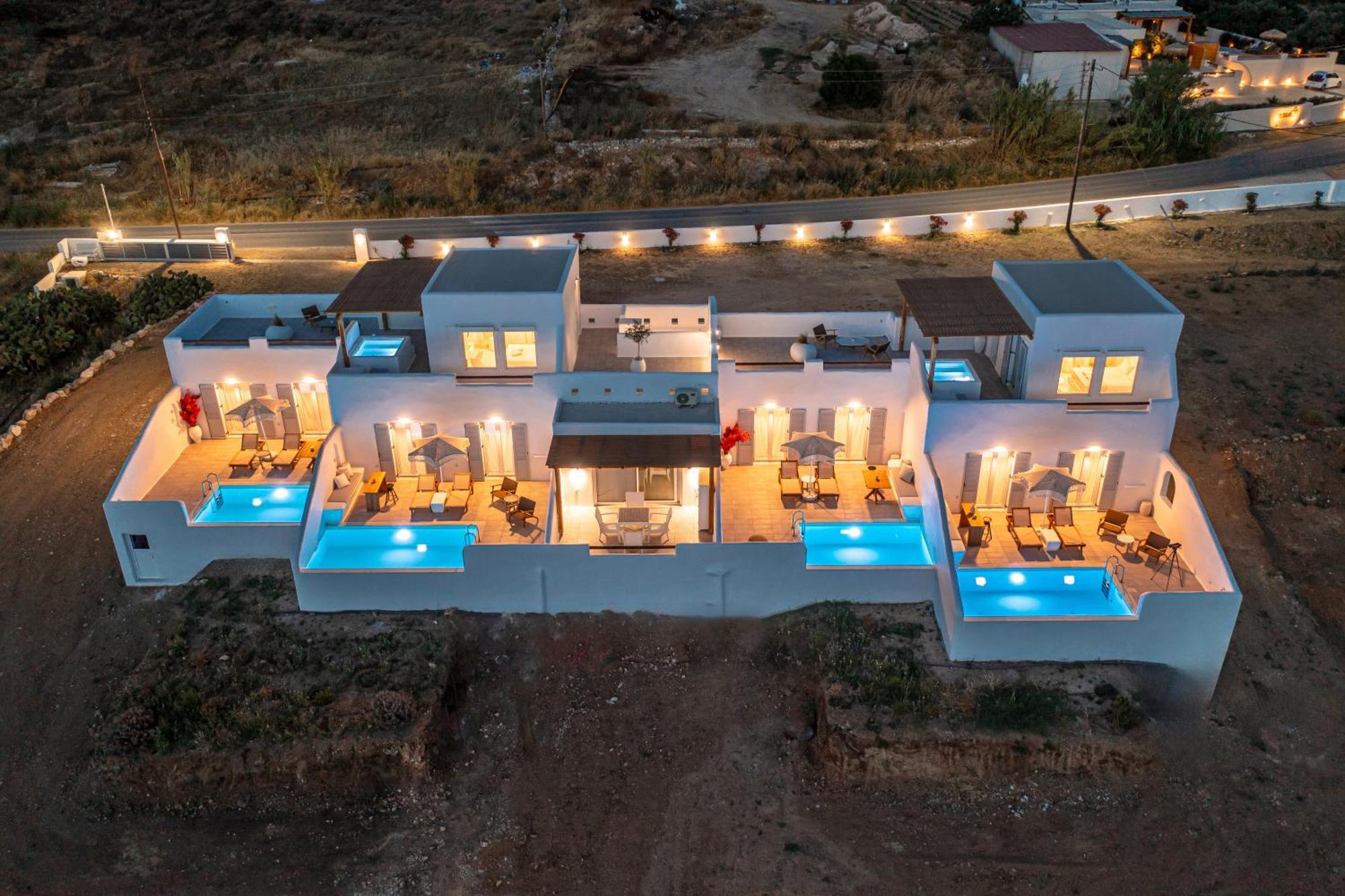 Ariadne'S Crown Luxury Suites With Private Pool Vívlos Extérieur photo