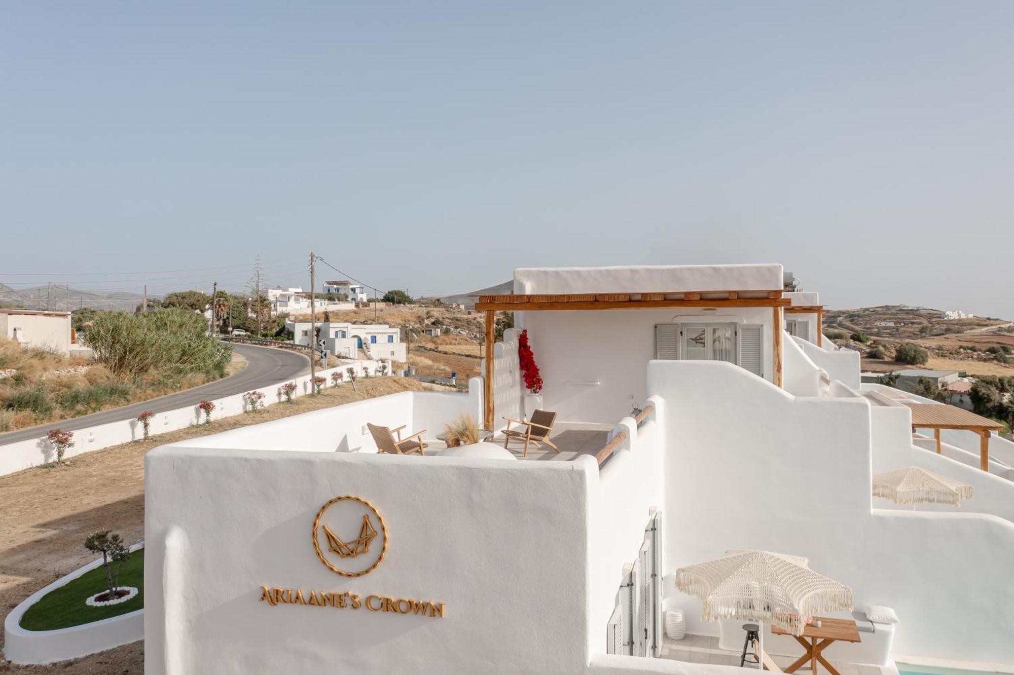 Ariadne'S Crown Luxury Suites With Private Pool Vívlos Extérieur photo